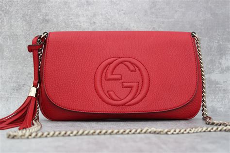 gucci soho chain bag red